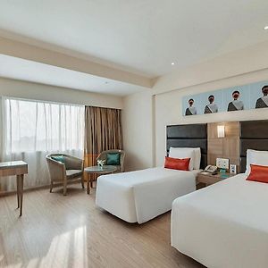 Cinnamon Room